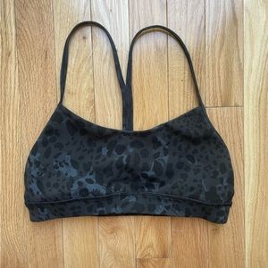 Lululemon Flow Y Strappy Bra BRAND NEW